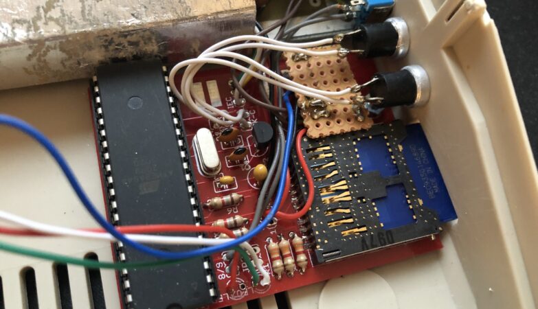 SD2IEC Internal inside Commodore 64C